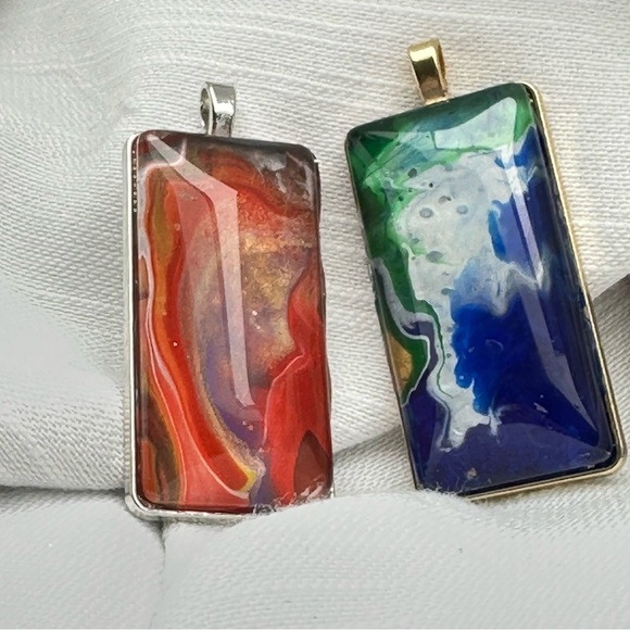 Handmade Fluid Art, Acrylic Hand Paint Pendants, Glass cabochon 2 In Set 1876 - Picture 3 of 8